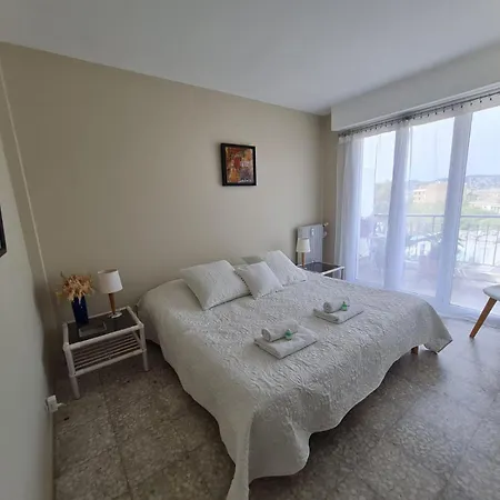 Apartment Puits Aux Fees *